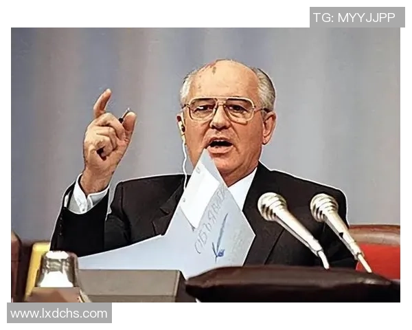 追忆已逝足球巨星他们的传奇与影响力永存于世